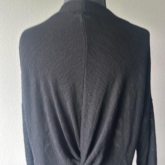 Olivia Grey sweater long black Duster Cardigan open and twist in back size Large - Picture 3 of 8